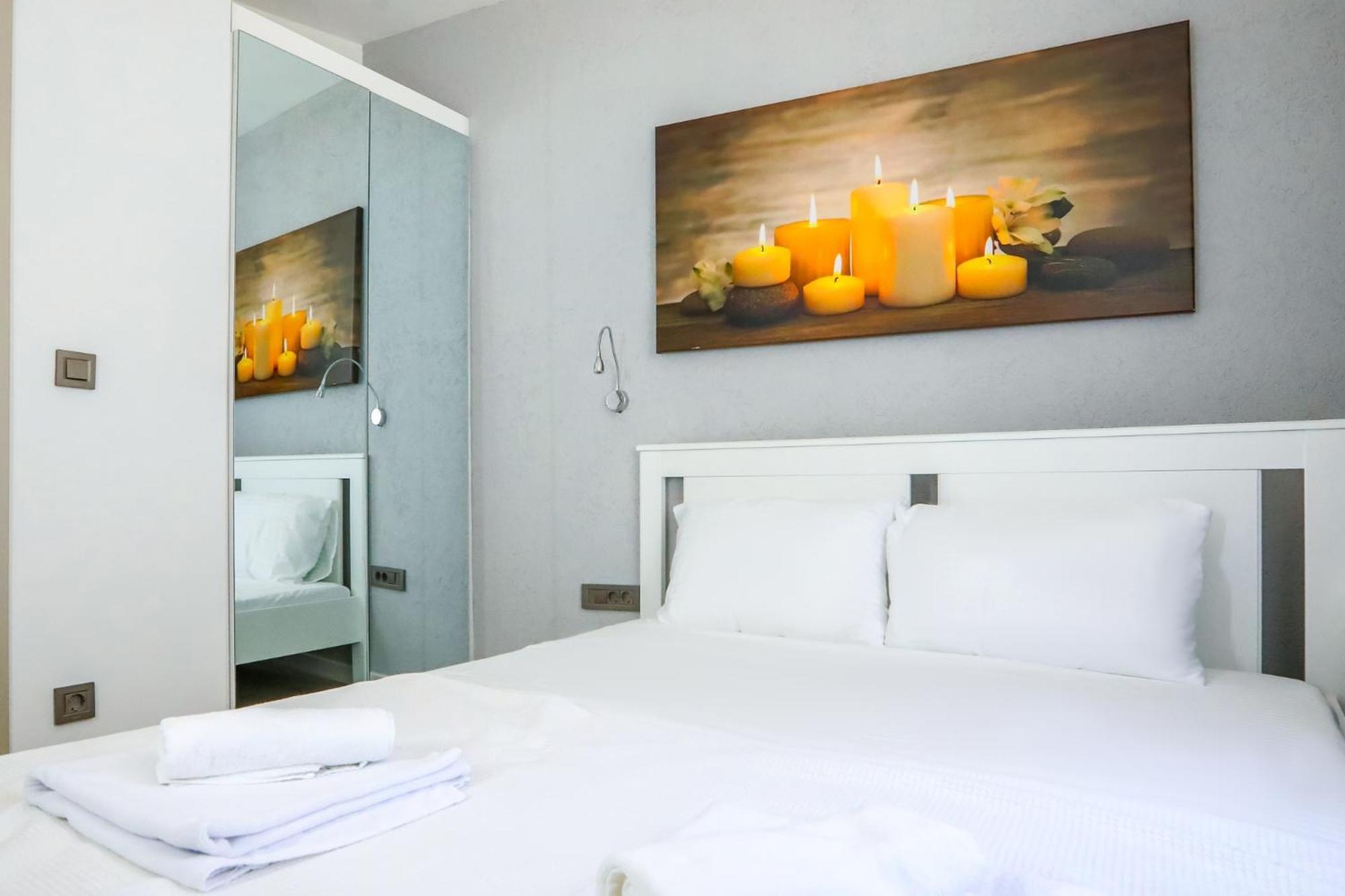 Apartamento Delightful Flat 500 M To Uskudar Ferry Station Estambul Exterior foto