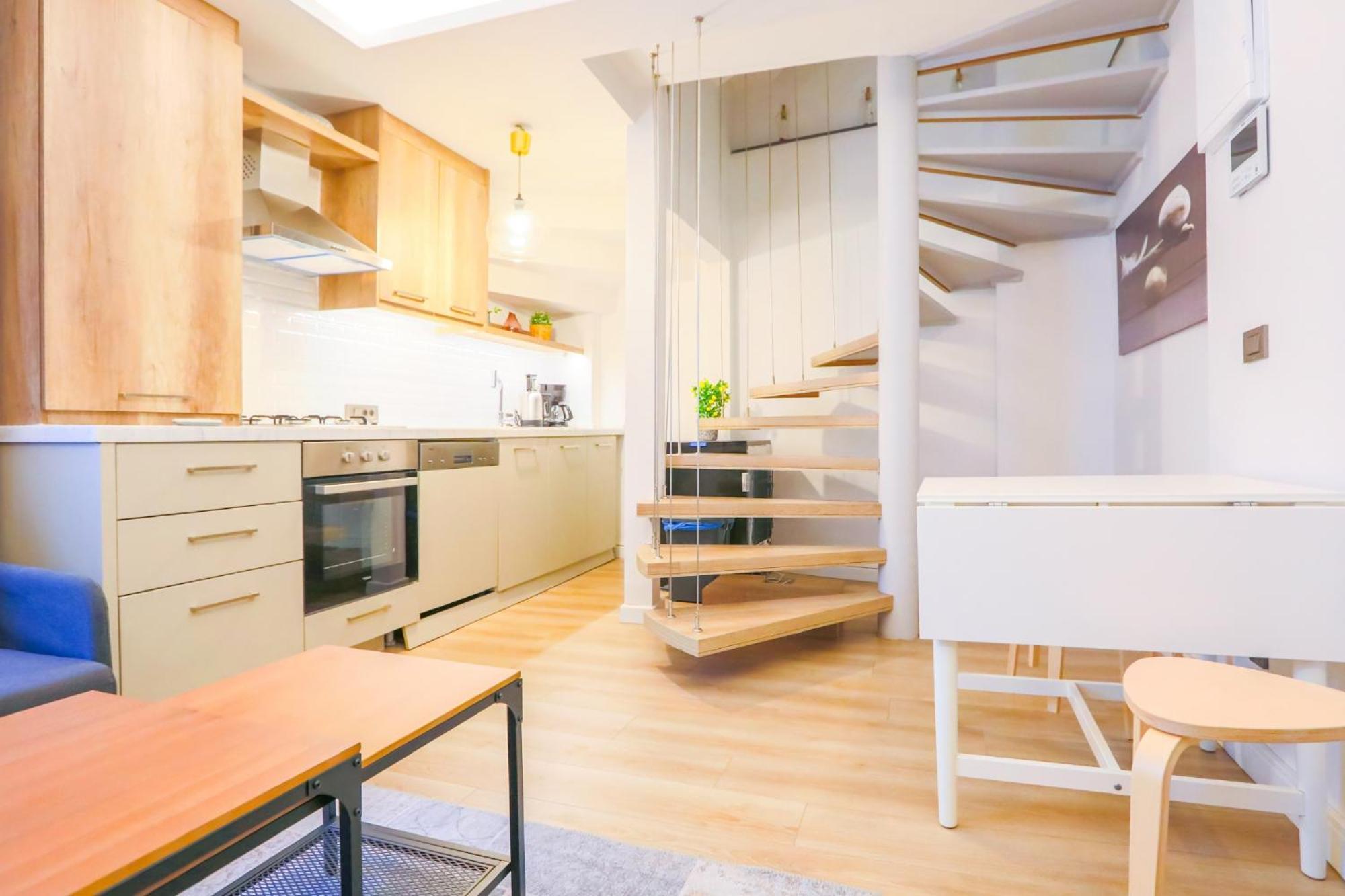 Apartamento Delightful Flat 500 M To Uskudar Ferry Station Estambul Exterior foto